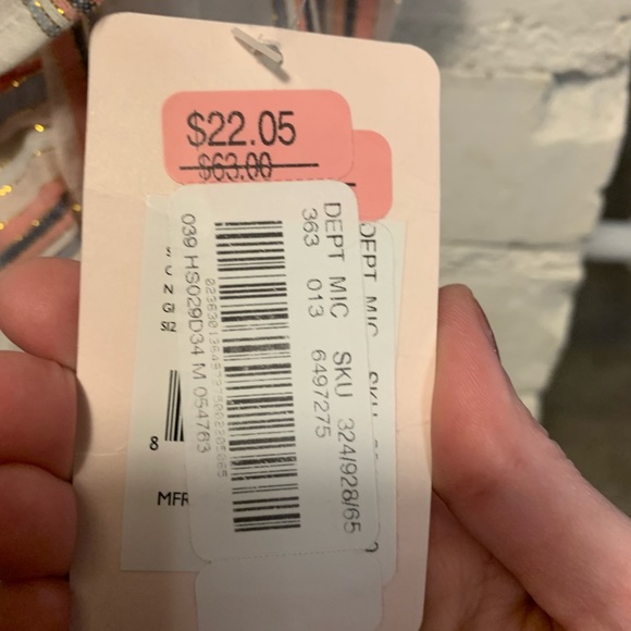 Chelsea and Violet Dress in Women’s Size Medium - Picture 13 of 13